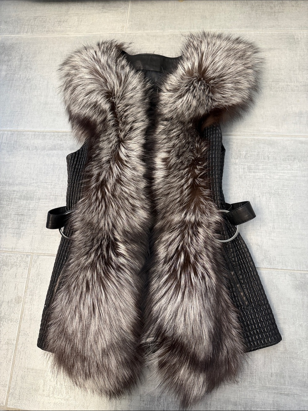 Faux Fur Trim Black Quilted Vest with Silver-Gray Fur